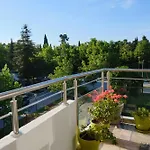 فندق 